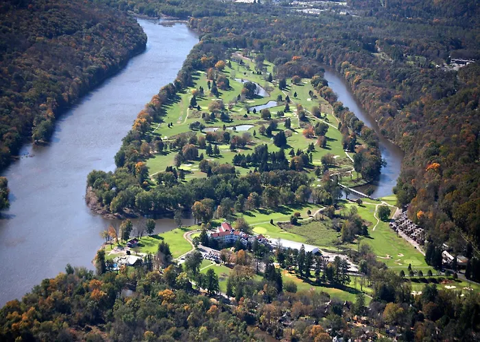Shawnee Inn And Golf Resort